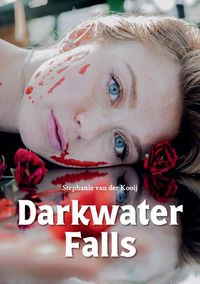 Darkwater Falls door Stephanie Van der Kooij