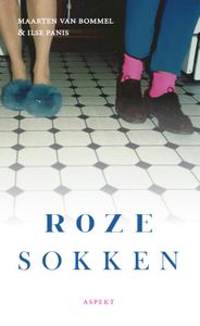 Roze sokken door Ilse Panis & Maarten van Bommel
